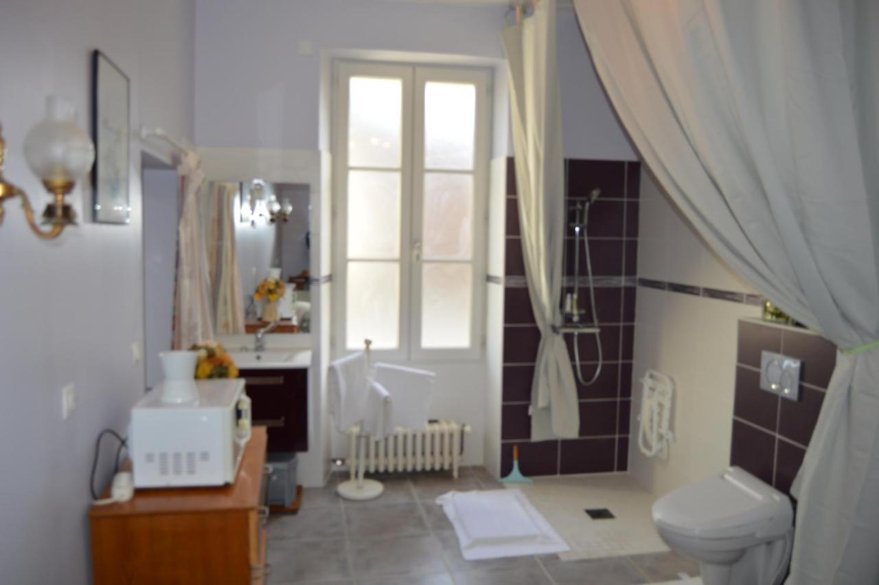 Chambre Charentaise Vars  Exterior photo